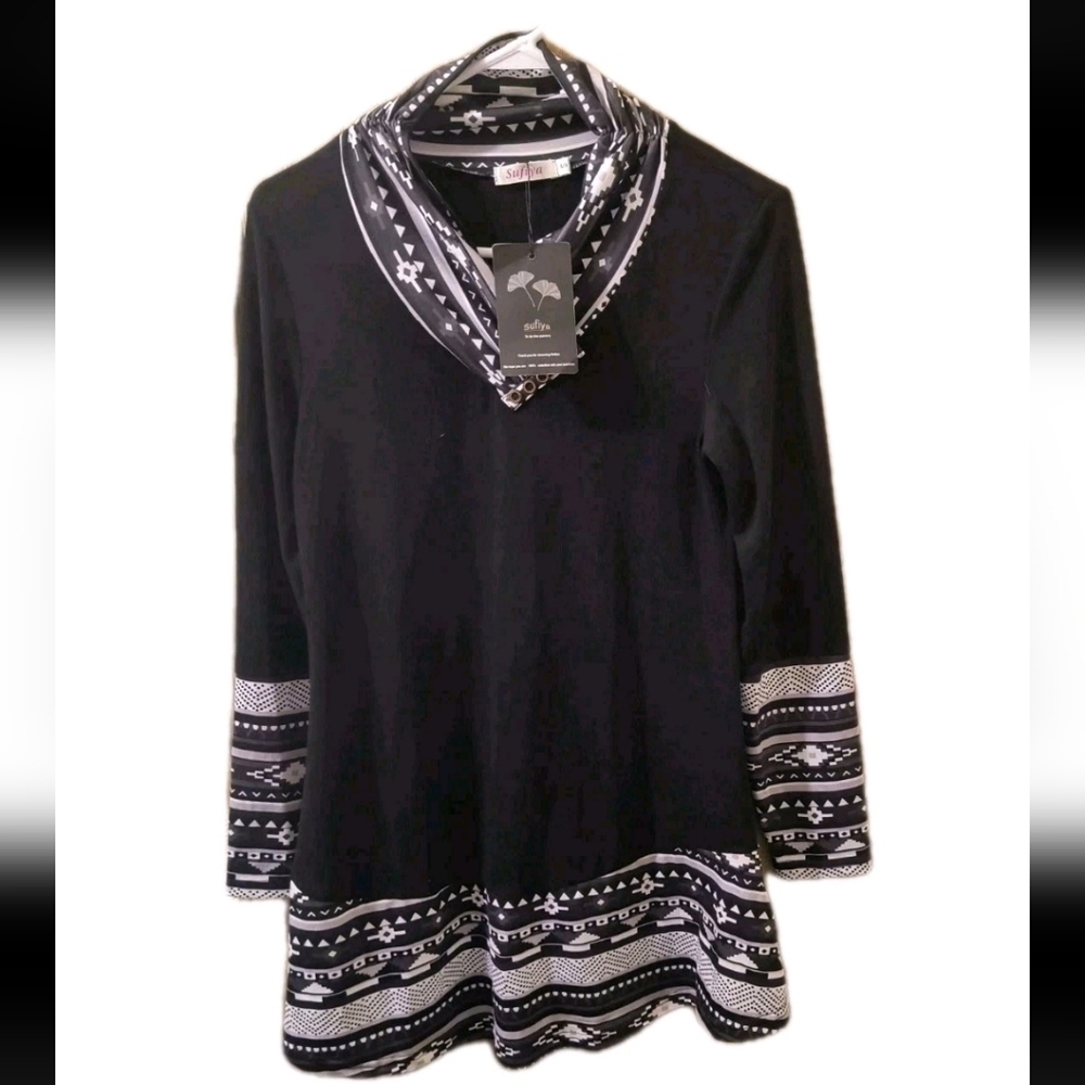 NWT Sufiya Boho Tribal Print Cowl Neck Tunic Boho Black/White Size S Aztec Warm